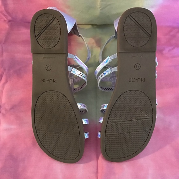 The Children's Place Holographic Gladiator Sandals - Picture 6 of 8